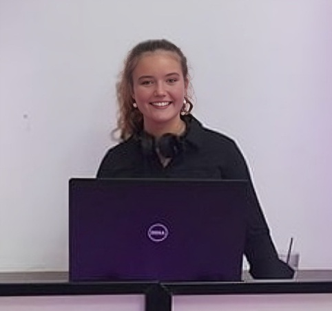 ad8366da-1bbb-4816-9f7b-bc8183fd99dc (1)